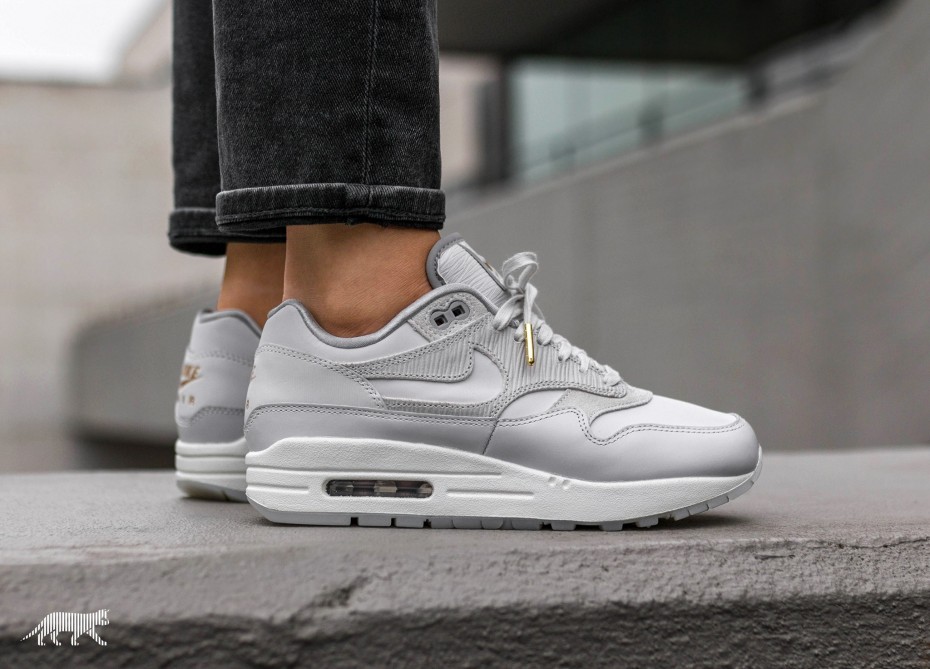 Nike Wmns Air Max 1 PRM (Vast Grey / Vast Grey - Atmosphere Grey)